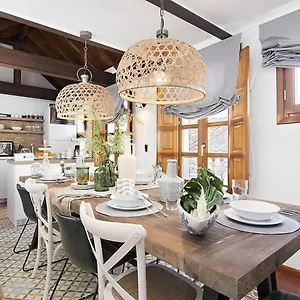Apartamento La Tona Puerta Elvira Centro Ciudad, Granada