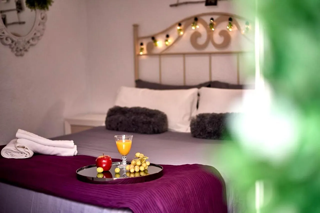 My Granada Garden - Tree Of Life Apartment Spain