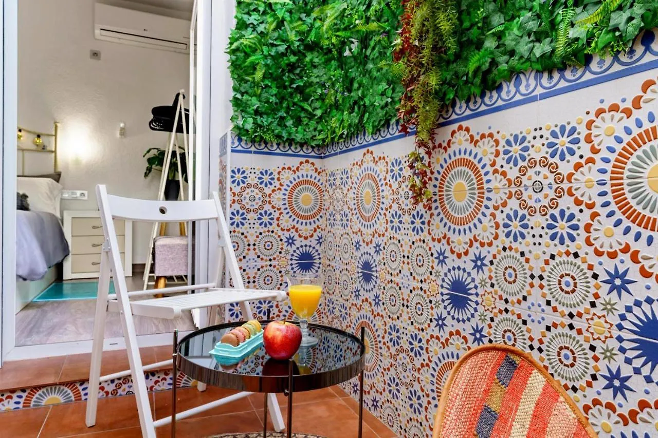 My Granada Garden - Tree Of Life Apartment İspanya