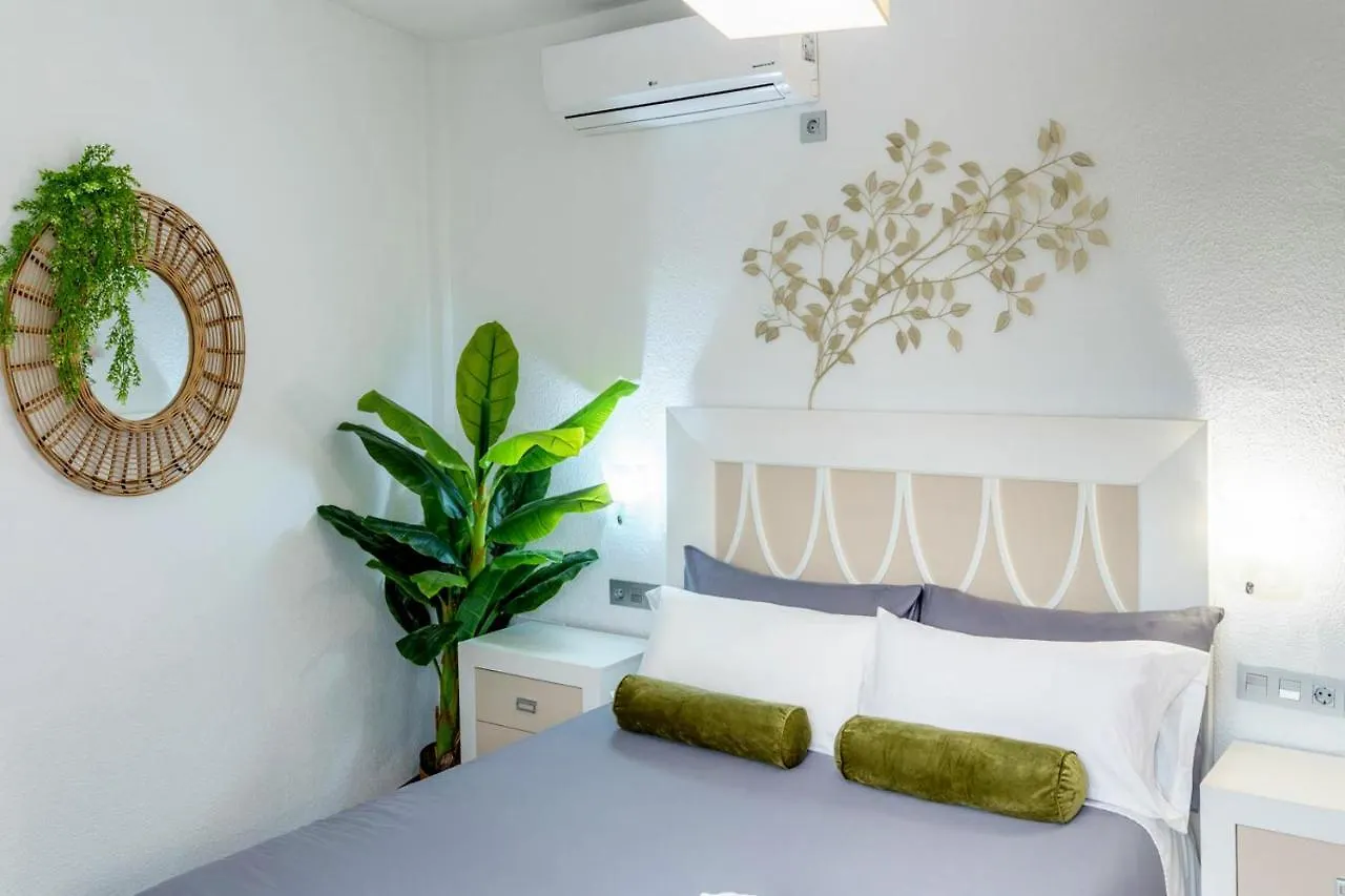 My Granada Garden - Tree Of Life Apartment